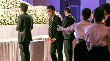 社葬（お別れの会）とはイメージ2