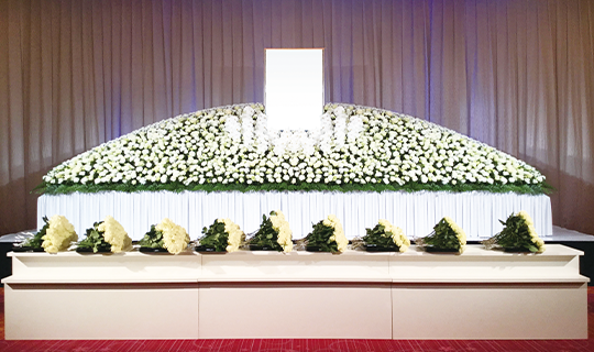 お別れの会・偲ぶ会・社葬の祭壇事例
